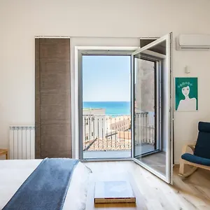 matteotti-16-suites-in-cefalu.sicilyhotelsitaly.net/